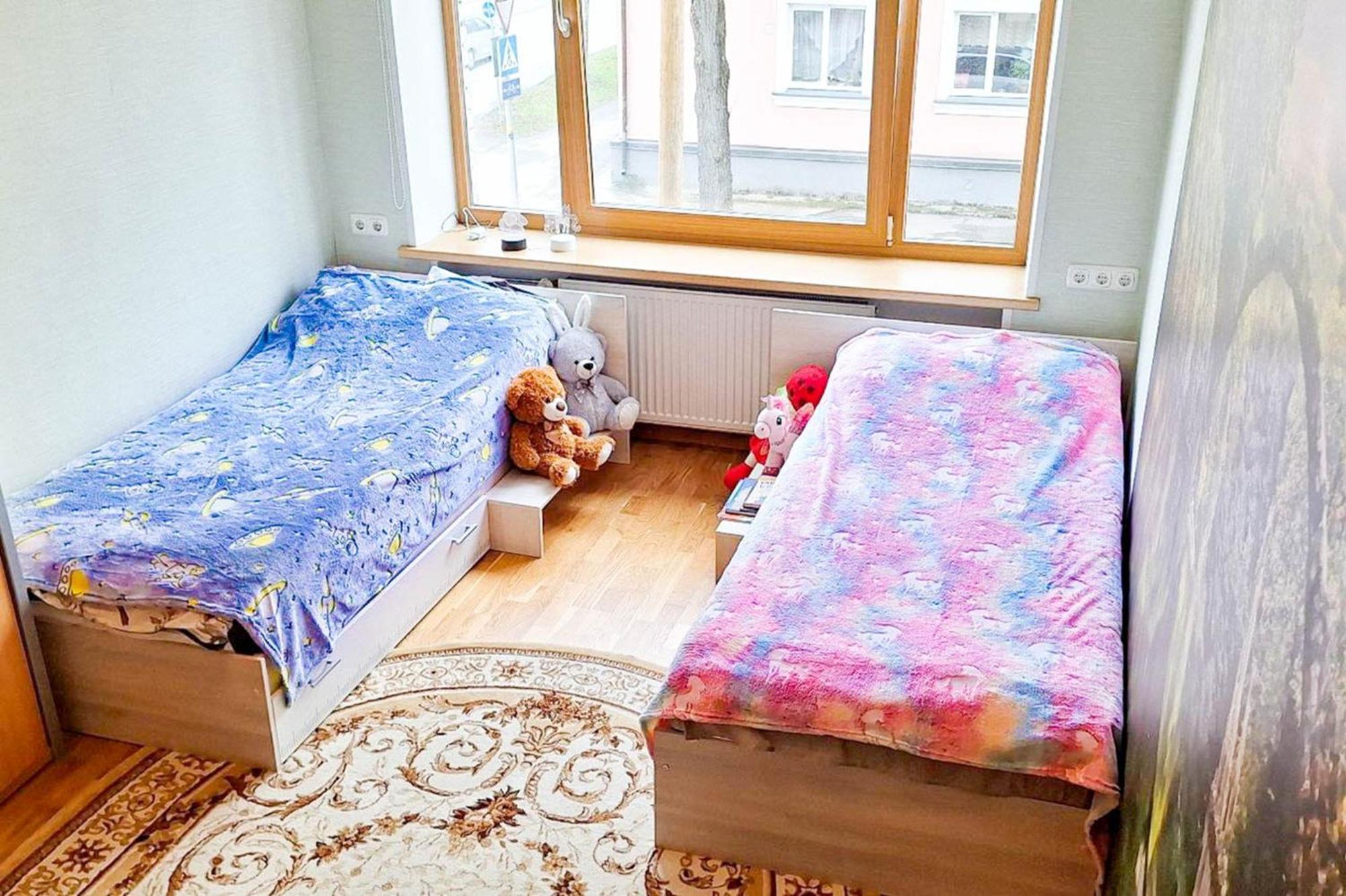 Huoneisto Airport - Bath - Kids Friendly *